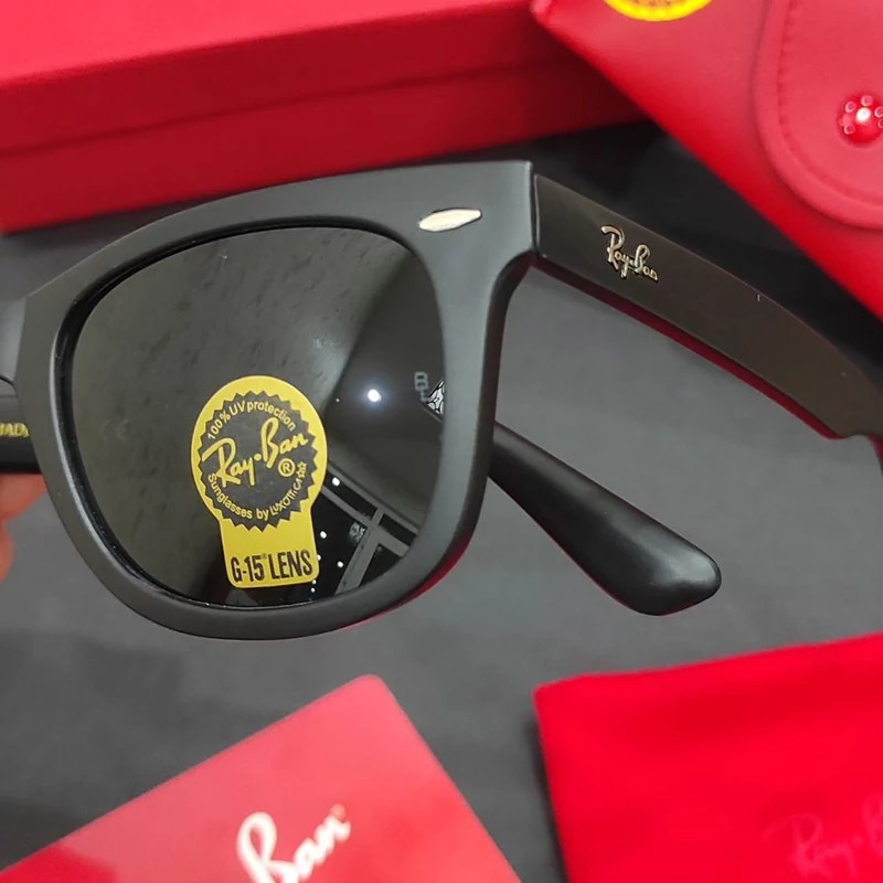 لیست قیمت جدیدترین انواع عینک ری بن اصل