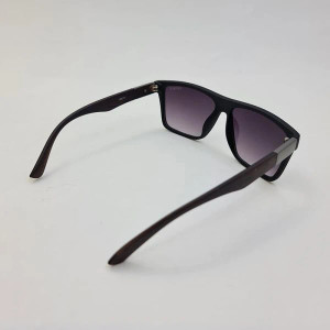 مشخصات عینک آفتابی مردانه و پسرانه دیزل دسته چوبی